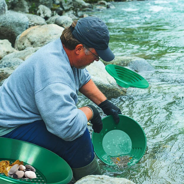 Gold Panning Kit