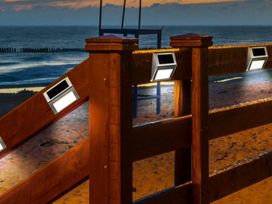 Solar Powered LED Fence Wall Light