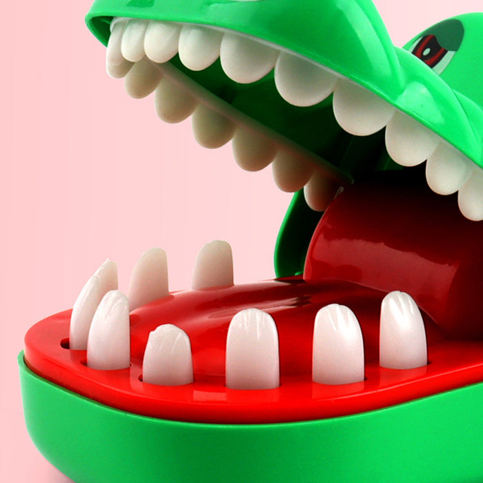 Crocodile Injured tooth Interactive Game