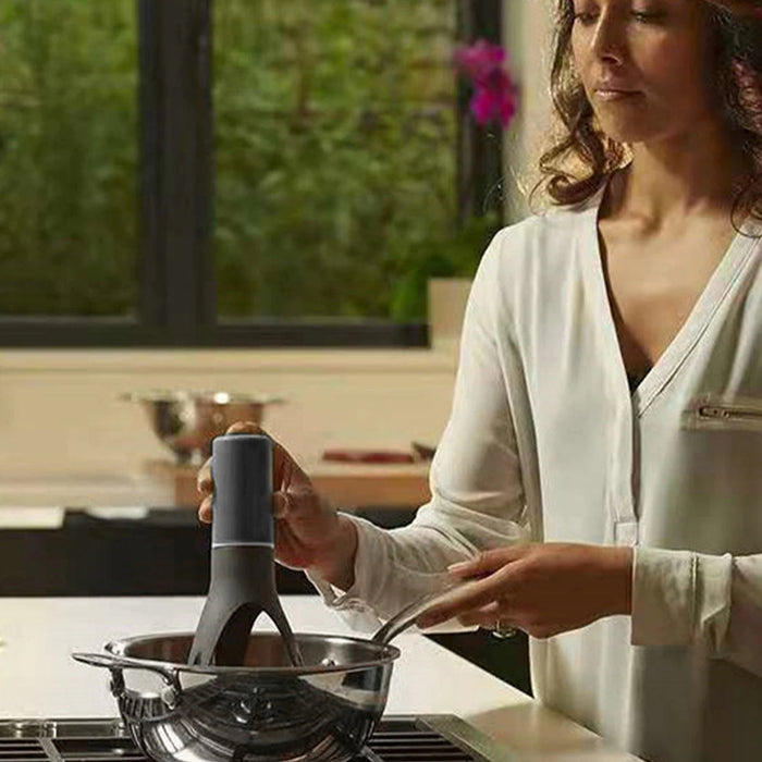 The Unique Automatic Pan Stirrer Innovative Kitchen Gadget - Battery Powered