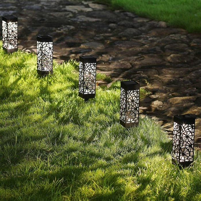 Solar Powered Easy Installation Outdoor Garden LED Décor Lights