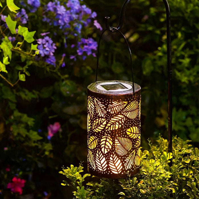 Outdoor Decorative Retro Leaf-Shadow Solar Powered Lantern